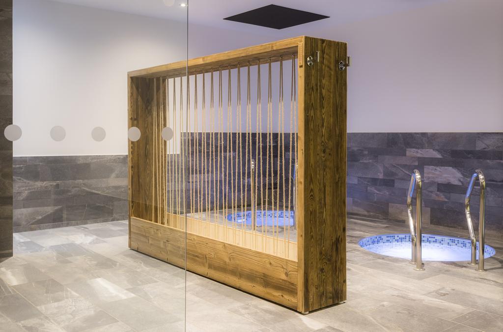 Hotel Saint Charles Val Cenis Lanslebourg-Mont-Cenis Εξωτερικό φωτογραφία