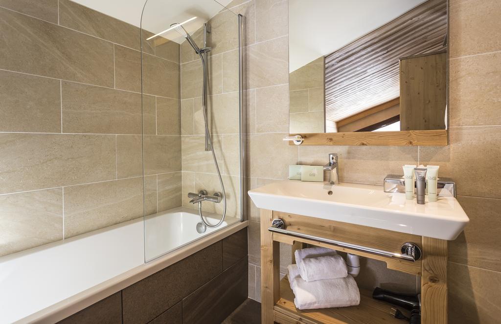 Hotel Saint Charles Val Cenis Lanslebourg-Mont-Cenis Εξωτερικό φωτογραφία